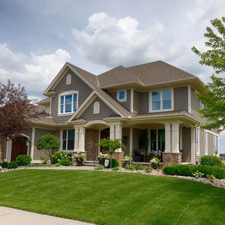 theme builder vYGKut47oHOr8Cmd